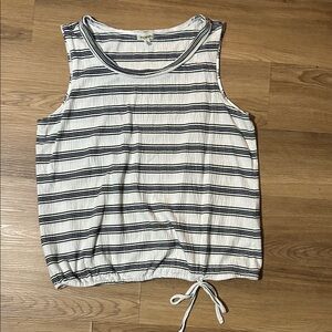 Woman’s Striped Sleeveless Top with Drawstring Hem~ Max Studio L